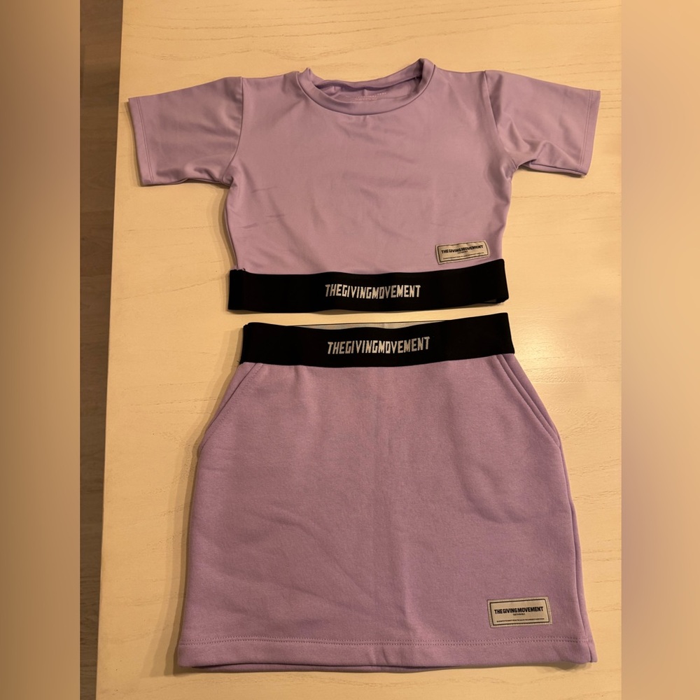 The Giving Movement girls purple crop top & matching skirt Age 12/13 NWOT